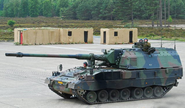 155-мм самоходная гаубица PzH 2000-NL