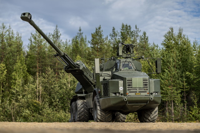 155-мм/52 самоходная гаубица BAE Systems Archer шведской армии