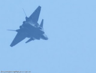 J-20_second_fly_001