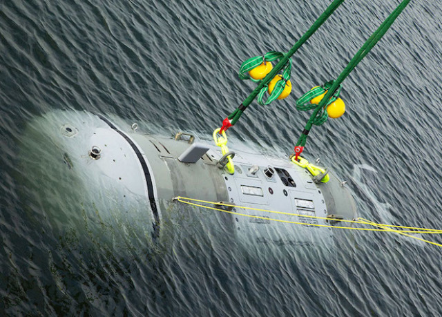 Американцы показали большого подводного робота Snakehead