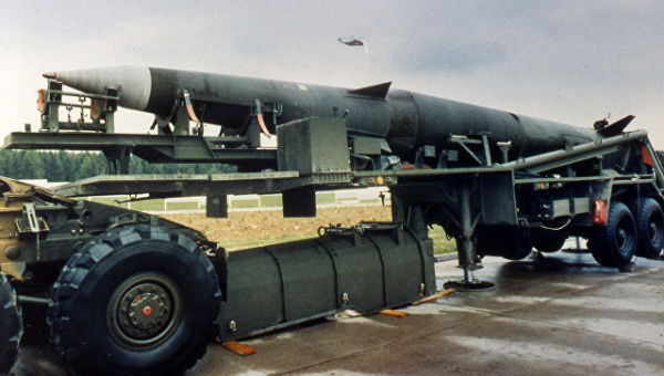 Американская баллистическая ракета средней дальности Першинг-2. Архивное фото