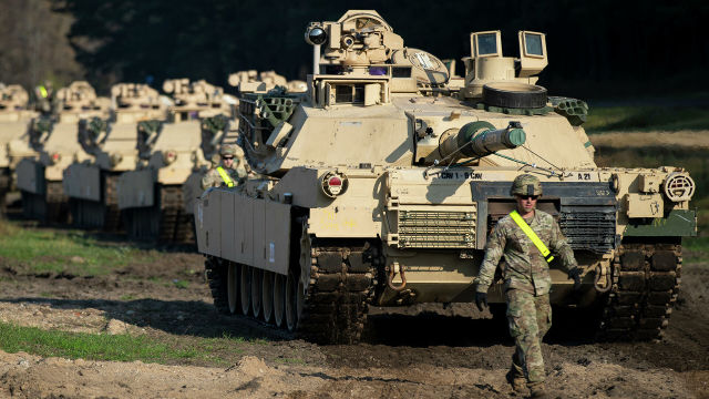 Американские танки "Абрамс" в городе Пабраде, Литва. 21 октября 2019