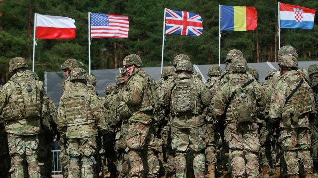 Американские военнослужащие во время учений НАТО в Польше