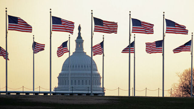 Американские флаги в Вашингтоне