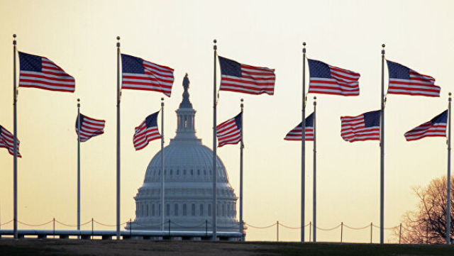Американские флаги в Вашингтоне