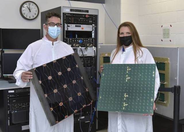 Американские военные протестировали сэндвич-плитку для передачи энергии Солнца из космоса