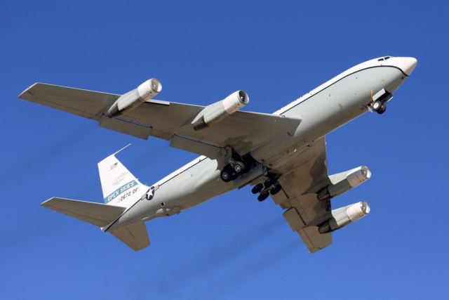 Американский самолёт-разведчик OC-135B, действующий в рамках договора об открытом небе