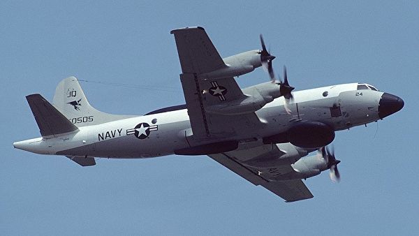 Американский самолет-разведчик Lockheed EP-3E Orion