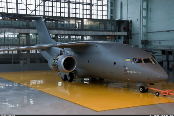 Прототип самолета Ан-178