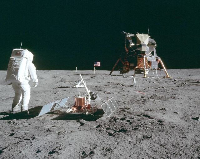 Астронавт Базз Олдрин на Луне, 1969 год
