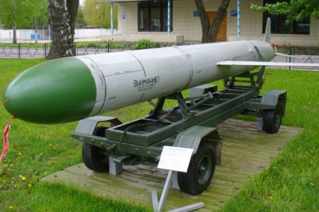 Авиационная Х-55 - единственная крылатая ракета, выпускавшаяся на Украине во времена СССР.