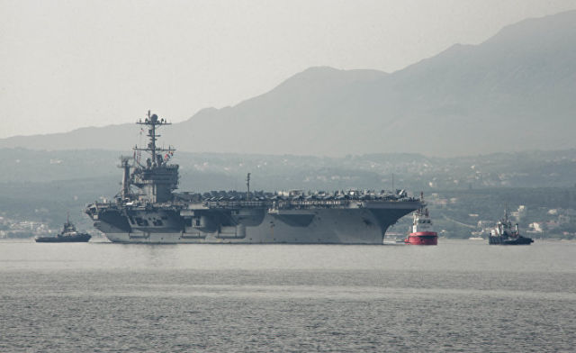 Авианосец ВМС США "Гарри Трумэн" в Средиземном море. Май 2018