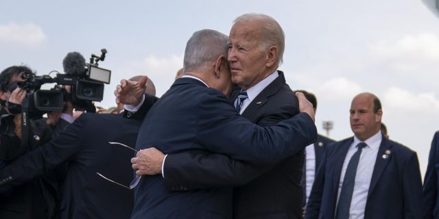 Байден и Нетаньяху во время визита президента США в Израиль, 18 октября 2023 года