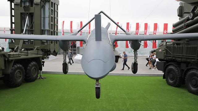 Беспилотный летательный аппарат (БЛА) «Корсар» на международном военно-техническом форуме «Армия-2019» в КВЦ «Патриот»