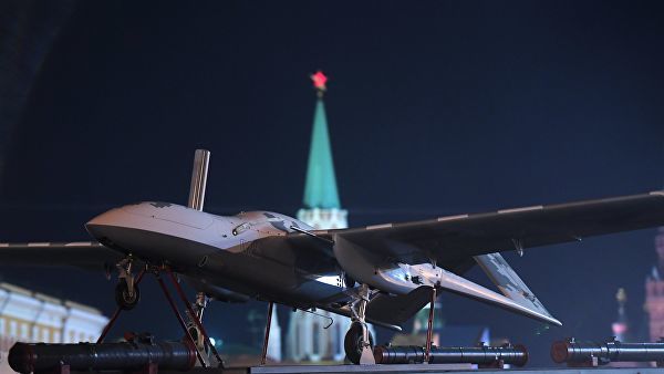 Беспилотный летательный аппарат (БЛА) "Корсар" на репетиции военного парада на Красной площади, посвященного 73-й годовщине Победы в Великой Отечественной войне
