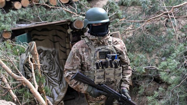 Боец спецназа "Ахмат" в Донбассе