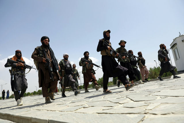 Боевики "Талибана"* в Кабуле