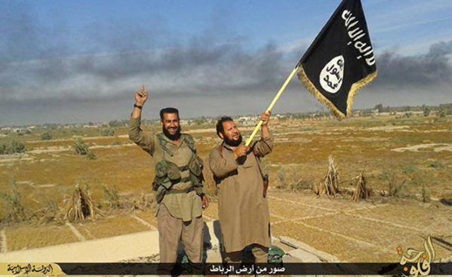 Боевики террористической группировки "Исламское государство" (запрещено в РФ)