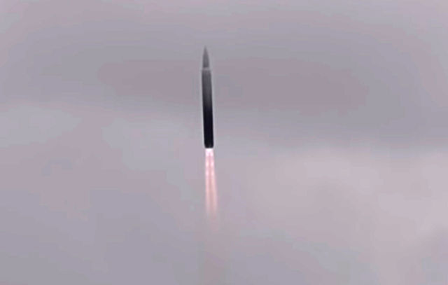 Боевой блок гиперзвукового ракетного комплекса "Авангард"