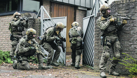Бойцы Группы охраны границ 9 на учениях. Фото с сайта www.bundespolizei.de
