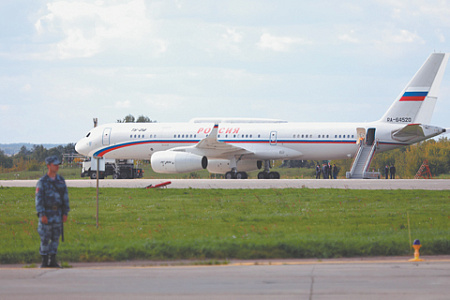 Большинство выпущенных самолетов Ту-214 эксплуатируют госструктуры. Фото агентства «Москва»