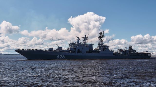 Большой противолодочный корабль "Вице-адмирал Кулаков"