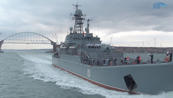 Большой десантный корабль Черноморского флота Азов. Архивное фото