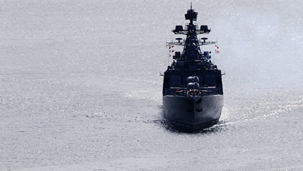 Большой противолодочный корабль Тихоокеанского флота "Адмирал Виноградов"