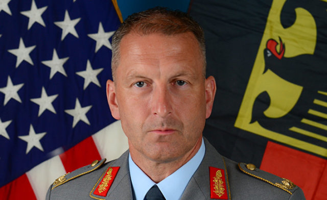Бригадный генерал Джаред Зембритцки, начальник штаба в штаб-квартире американских войск в Висбадене, Германия