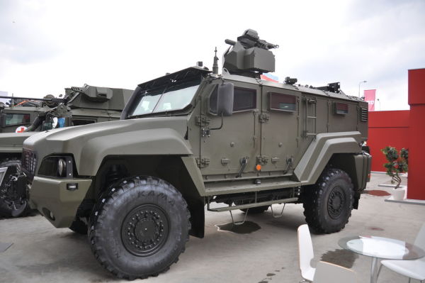 Бронированный однообъемный автомобиль К-53949 на стенде АО "Ремдизель", Международный военно-технический форум "Армия-2017"