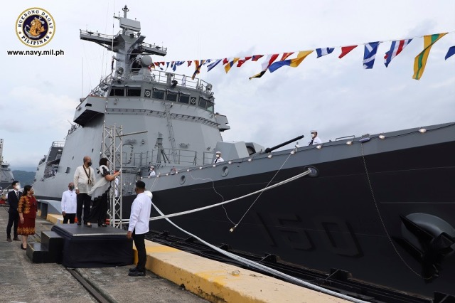 Церемония ввода в строй ВМС Филиппин фрегата FF 150 Jose Rizal южнокорейской постройки. Субик-Бей, 10.07.2020