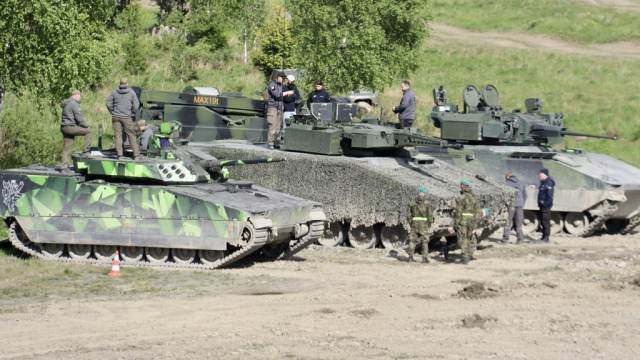 Czech Republic And Slovakia To Purchase Cv90 Mk Iv Infantry Fighting