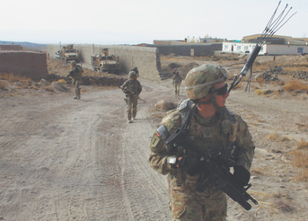 Действия американских войск за рубежом сопровождаются информационно-психологическим давлением на противника. Фото Reuters