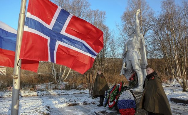 Делегация ветеранов из Норвегии посетила Мурманск