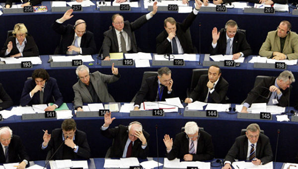 Депутаты Европарламента