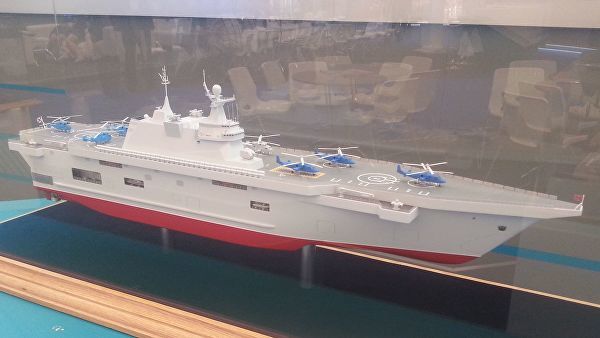 Десантный корабль типа «Прибой» на выставке «Армия-2015»