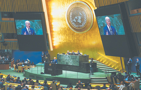 Джозеф Байден стал единственным из лидеров сверхдержав, выступившим в конце сентября перед представителями Объединенных наций. Фото Reuters