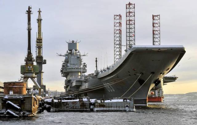 Единственный в России авианесущий крейсер "Адмирал Кузнецов"