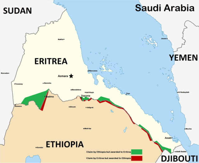 Эритрея и Эфиопия на политической карте Африки. Разными цветами выделены спорные территории: зелёным — земли, на которые претендовала Эфиопия, но которые комиссия ООН отдала Эритрее; красным — наоборот, территории, на которые претендовала Эритрея, но кото