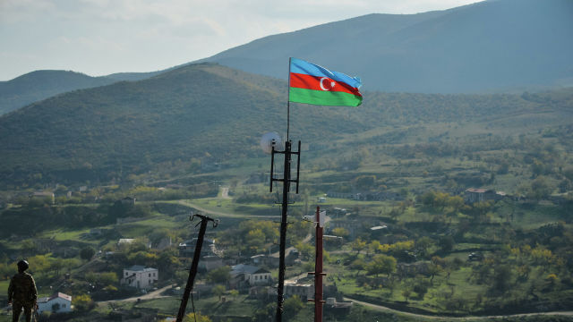 Флаг Азербайджана у села Талыш