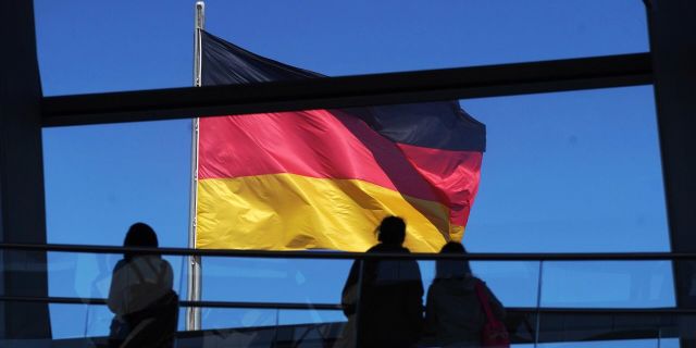 Флаг Германии в Берлине