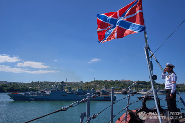 Фрегат Черноморского флота Адмирал Эссен. Архивное фото