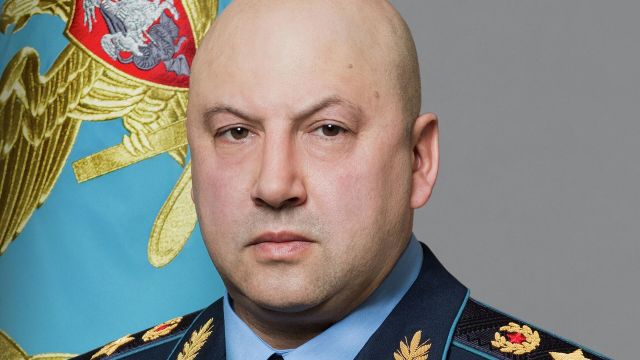 Герой Российской Федерации генерал армии Сергей Суровикин