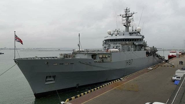 Гидрографический корабль ВМС Великобритании ЕCHO ("Эхо") в порту Одессы