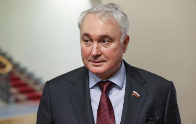 Глава комитета Госдумы РФ по обороне Андрей Картаполов