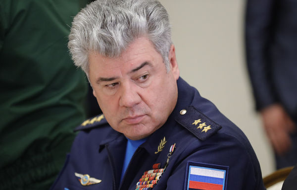 Главнокомандующий Воздушно-космических сил РФ Виктор Бондарев 