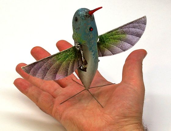 нано-БЛА Hummingbird