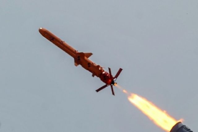 Испытание украинской крылатой ракеты