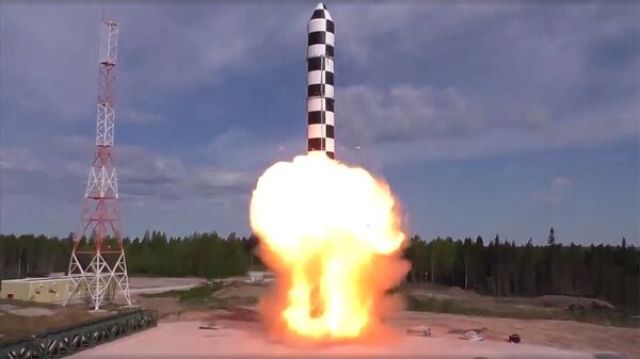 Испытания межконтинентальной ракеты "Сармат"