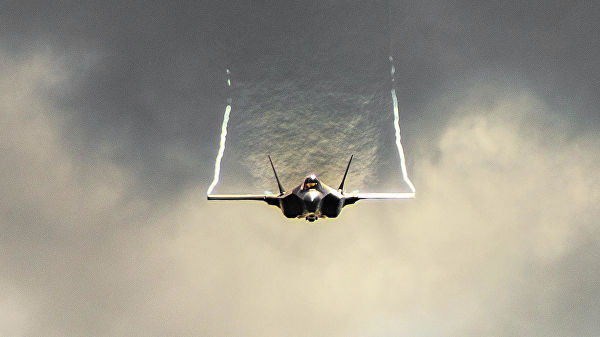 Истребитель ВВС США F-35A Lightning II